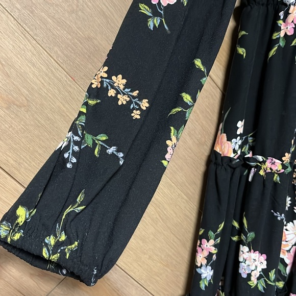 H&M Mini Dress Sz L black with flower print - Picture 3 of 9